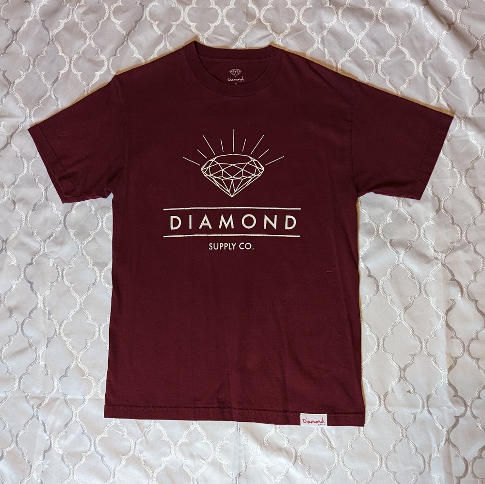 Maroon diamond supply co t-shirt medium
